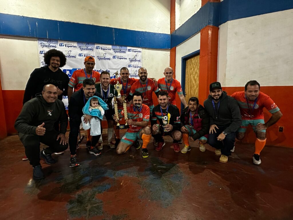 Iguatemi: Secretaria de Esporte realiza finais do Campeonato Municipal de Futsal Iguatemi: Secretaria de Esporte realiza finais do Campeonato Municipal de Futsal
