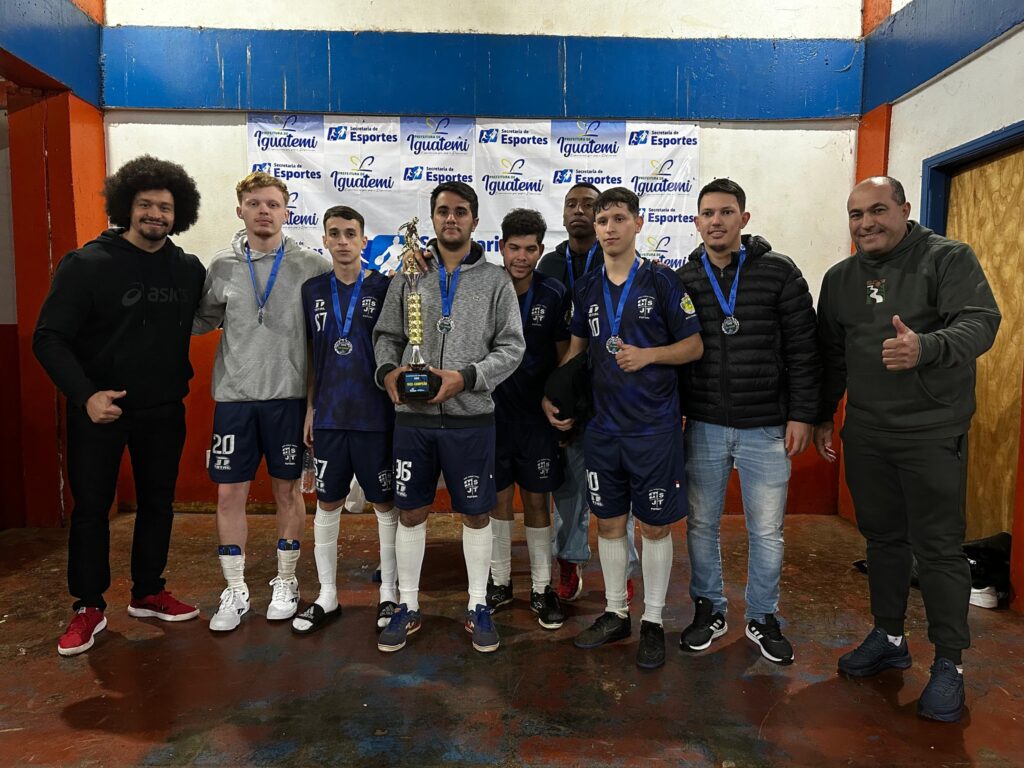 Iguatemi: Secretaria de Esporte realiza finais do Campeonato Municipal de Futsal Iguatemi: Secretaria de Esporte realiza finais do Campeonato Municipal de Futsal