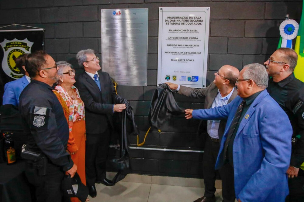 MS reforça segurança na Penitenciária de Dourados com a entrega de equipamentos de ponta, e inaugura espaço para advocacia MS reforça segurança na Penitenciária de Dourados com a entrega de equipamentos de ponta, e inaugura espaço para advocacia