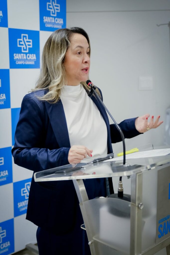 Lia Nogueira investe em estrutura da Santa Casa de Campo Grande