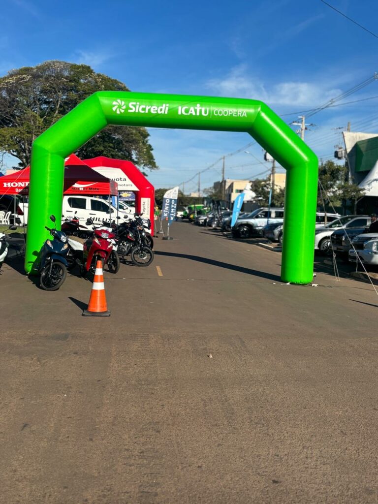 Edição do Circuito de Negócios do Sicredi em Amambai teve foco em veículos e consórcios Edição do Circuito de Negócios do Sicredi em Amambai teve foco em veículos e consórcios