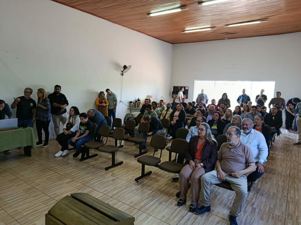 Comunidade evangélica se reúne para um abençoado Café com Pastores e Líderes na Igreja Betel em Coronel Sapucaia Comunidade evangélica se reúne para um abençoado Café com Pastores e Líderes na Igreja Betel em Coronel Sapucaia