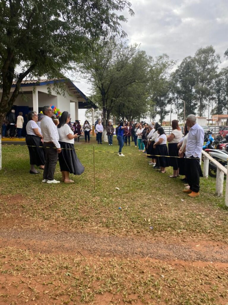 Grupos da terceira idade de Paranhos e Sete Quedas se reúnem em evento de confraternização Grupos da terceira idade de Paranhos e Sete Quedas se reúnem em evento de confraternização