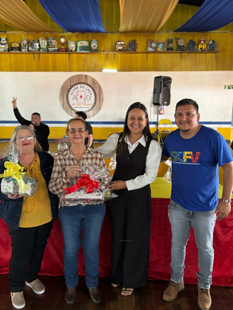 Grupos da terceira idade de Paranhos e Sete Quedas se reúnem em evento de confraternização Grupos da terceira idade de Paranhos e Sete Quedas se reúnem em evento de confraternização