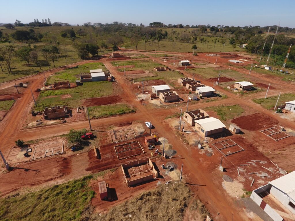 Iguatemi: Novo loteamento Jardim dos Eucaliptos III está recebendo obra de extensão de rede elétrica para todas as unidades Iguatemi: Novo loteamento Jardim dos Eucaliptos III está recebendo obra de extensão de rede elétrica para todas as unidades