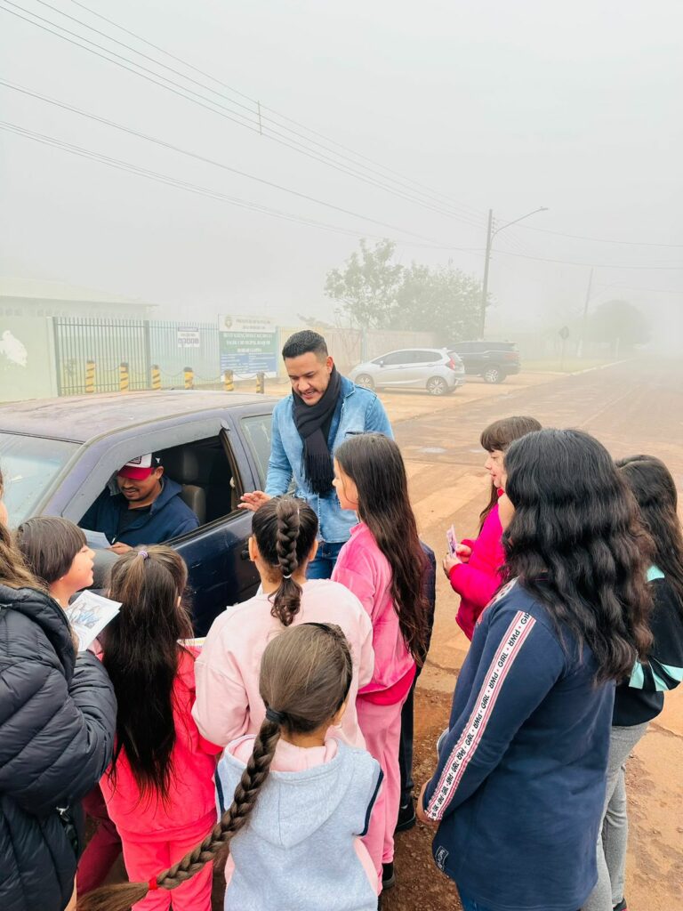 Ação educativa marca Dia do Motorista em Aral Moreira
