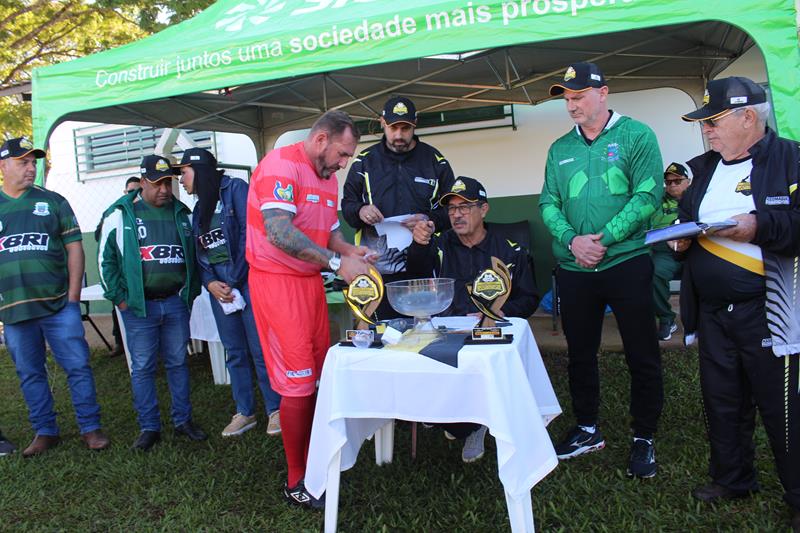 Donos da casa, Coronel Sapucaia e Japorã se classificaram na fase da Copa Assomasul em Sete Quedas Donos da casa, Coronel Sapucaia e Japorã se classificaram na fase da Copa Assomasul em Sete Quedas