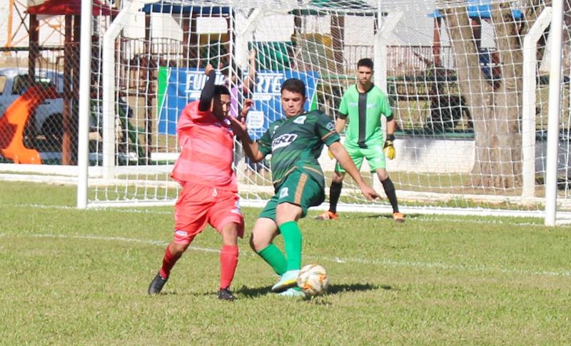 Donos da casa, Coronel Sapucaia e Japorã se classificaram na fase da Copa Assomasul em Sete Quedas Donos da casa, Coronel Sapucaia e Japorã se classificaram na fase da Copa Assomasul em Sete Quedas