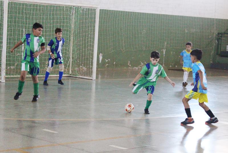 Copa Regional de Futsal de Base em Sete Quedas reúne as famílias e é sucesso total