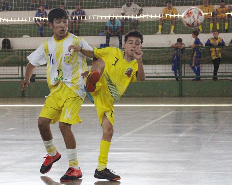 Copa Regional de Futsal de Base em Sete Quedas reúne as famílias e é sucesso total