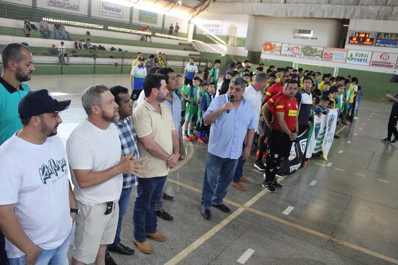 Copa Regional de Futsal de Base em Sete Quedas reúne as famílias e é sucesso total