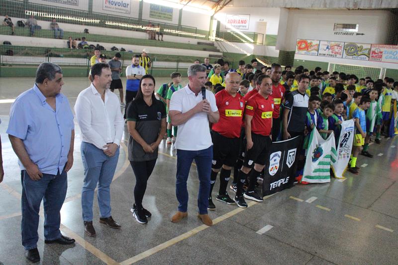 Copa Regional de Futsal de Base em Sete Quedas reúne as famílias e é sucesso total
