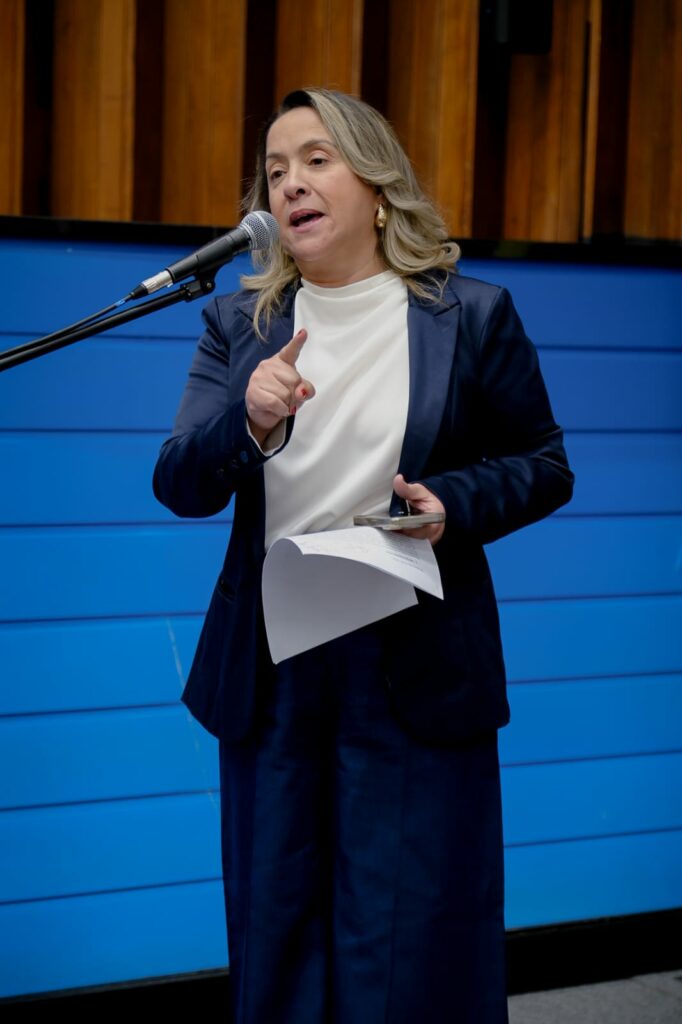 Lia Nogueira pede providências do Governo após queda de caixa d’água na Aldeia Jaguapiru, em Dourados Lia Nogueira pede providências do Governo após queda de caixa d’água na Aldeia Jaguapiru, em Dourados