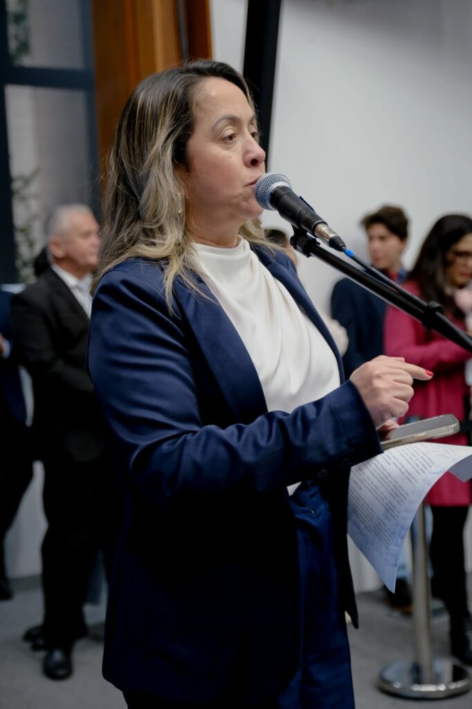 Lia Nogueira pede providências do Governo após queda de caixa d’água na Aldeia Jaguapiru, em Dourados Lia Nogueira pede providências do Governo após queda de caixa d’água na Aldeia Jaguapiru, em Dourados