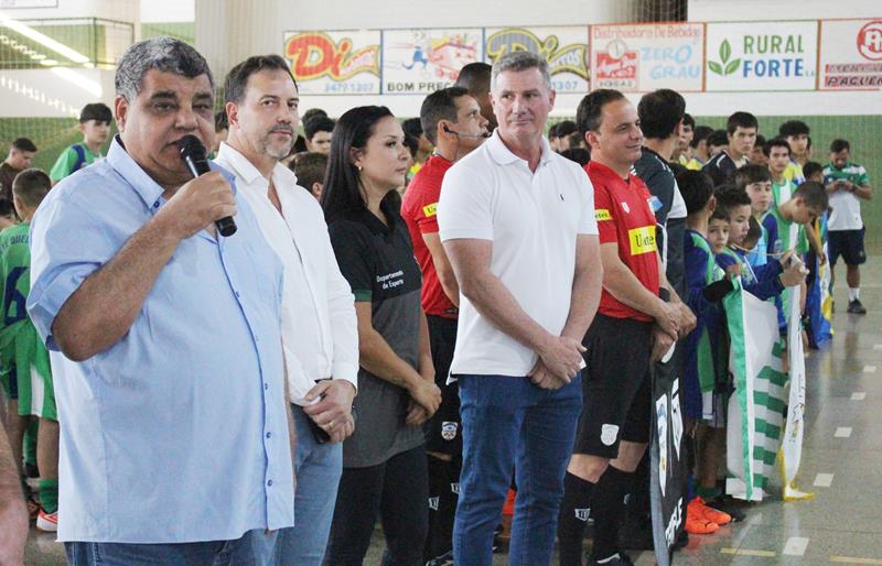 Copa Regional de Futsal de Base em Sete Quedas reúne as famílias e é sucesso total