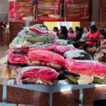 Programa Prover realiza entrega de cestas básicas e moletom para famílias em Paranhos