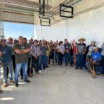 Produtores de leite participam de reunião com Agraer e Famalac para conhecer nova unidade em Tacuru