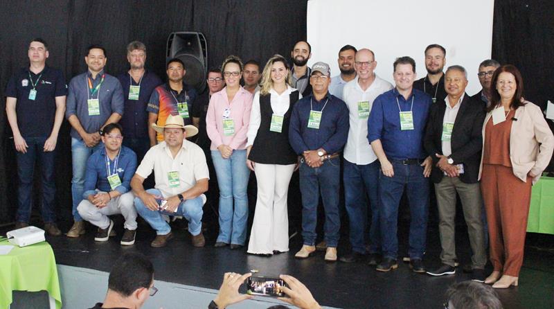 1º Amaterra teve como meta promover o desenvolvimento da agricultura familiar e da agroindústria em Amambai