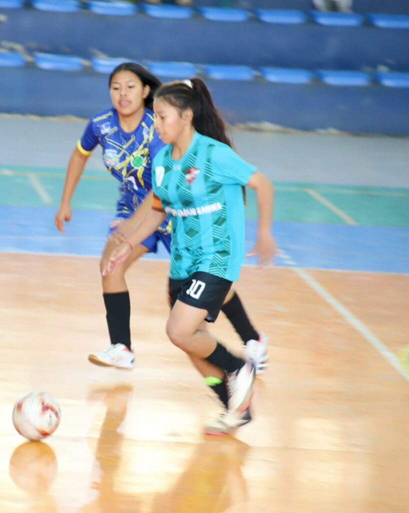 Paranhos e Amambai vão decidir medalha de ouro no futsal feminino dos Jogos Escolares de MS 2025
