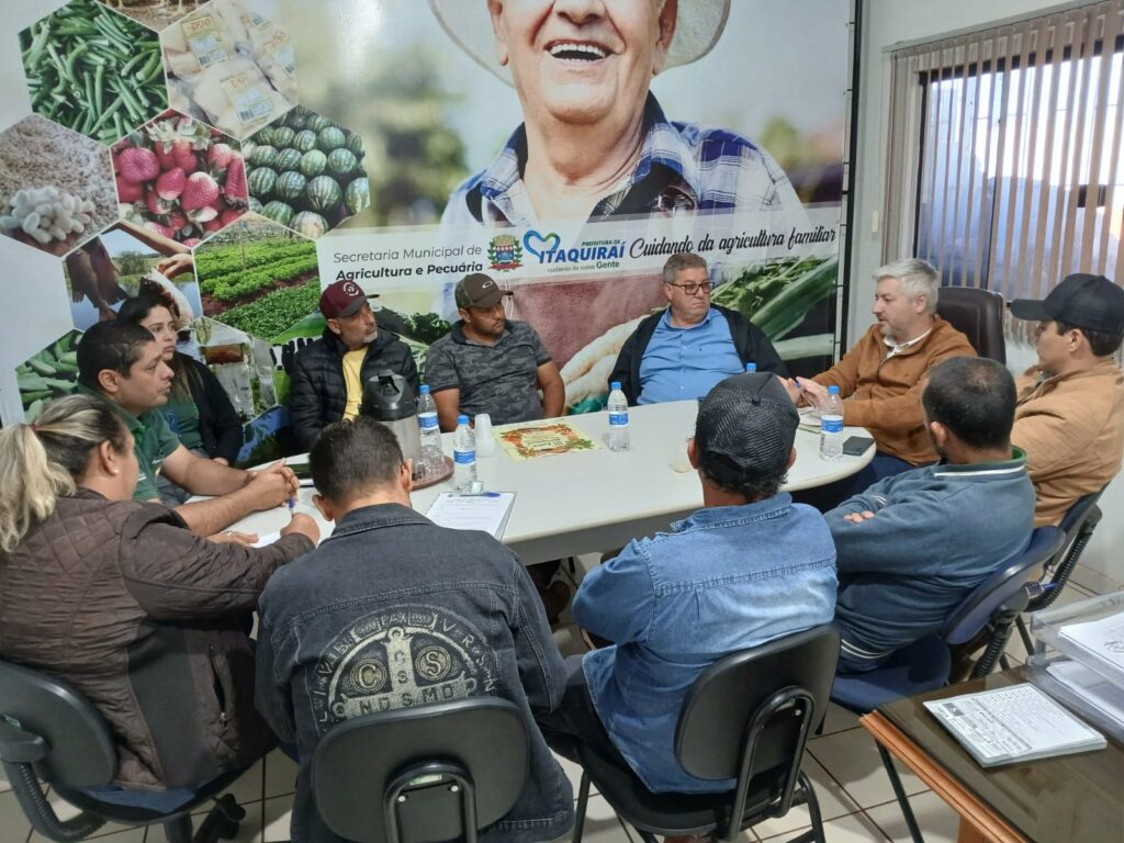 Agricultura de Itaquiraí viabiliza adubo foliar e sementes de milho para pequenos produtores
