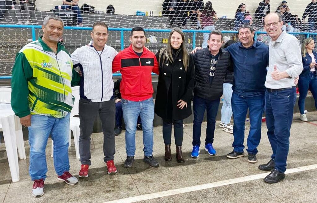 Fazenda Flamboyant, Atlético Guapoy e Tereré são os campeões da Copa Cidade de Futsal 2025 em Amambai