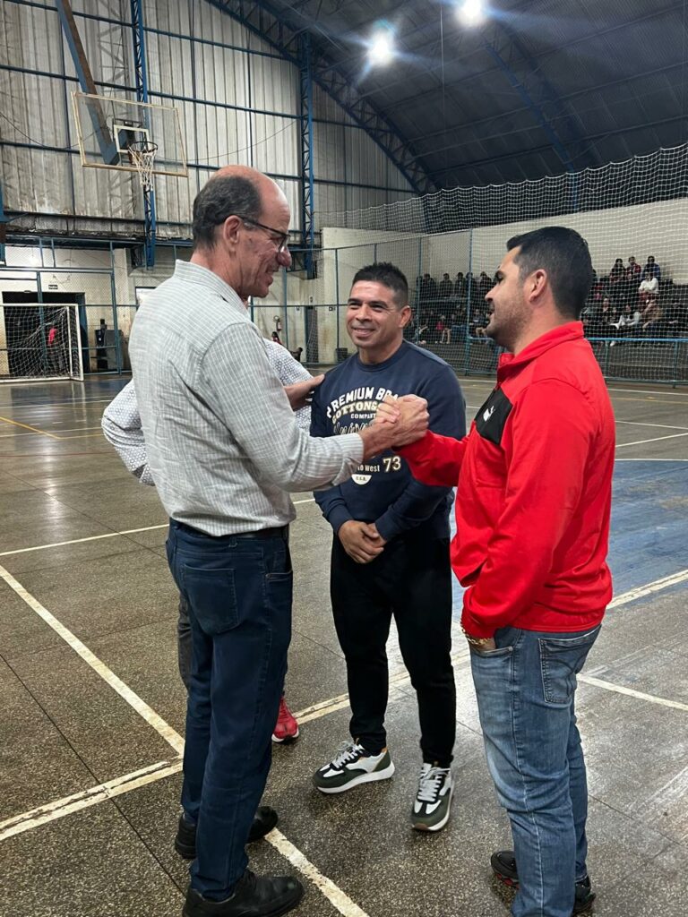 Copa Cidade 2025 termina com grandes jogos e emoção nas quadras de Amambai Copa Cidade 2025 termina com grandes jogos e emoção nas quadras de Amambai