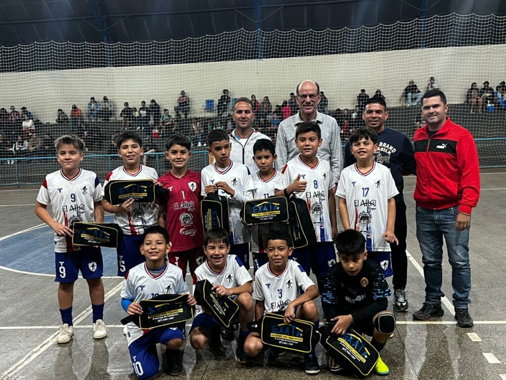 Copa Cidade 2025 termina com grandes jogos e emoção nas quadras de Amambai Copa Cidade 2025 termina com grandes jogos e emoção nas quadras de Amambai