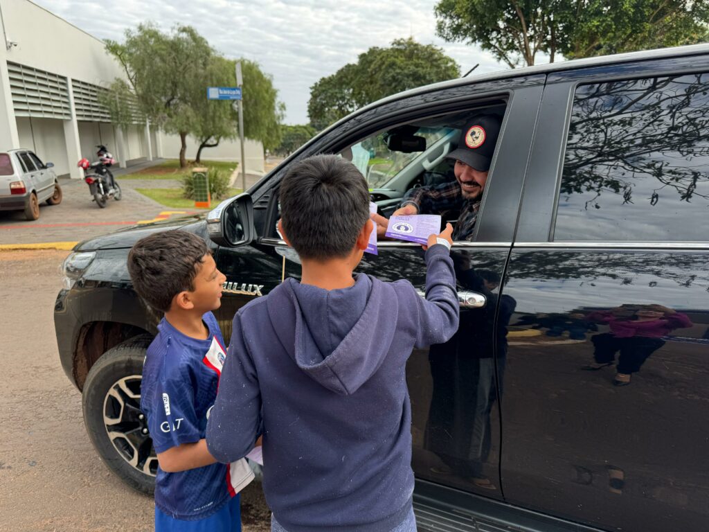 Caminhada do Agosto Lilás mobiliza comunidade em Tacuru pelo fim da violência contra a mulher