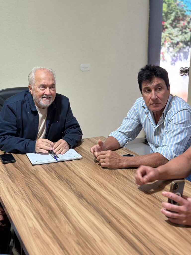 Iguatemi: Representantes da ASPROLOMA e lideranças locais solicitam melhorias na infraestrutura rural Iguatemi: Representantes da ASPROLOMA e lideranças locais solicitam melhorias na infraestrutura rural