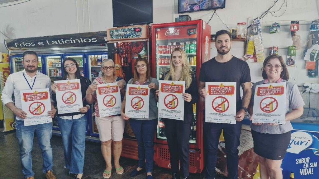 Iguatemi: Campanha contra a venda de bebidas alcoólicas para crianças e adolescentes continua nos comércios da cidade
