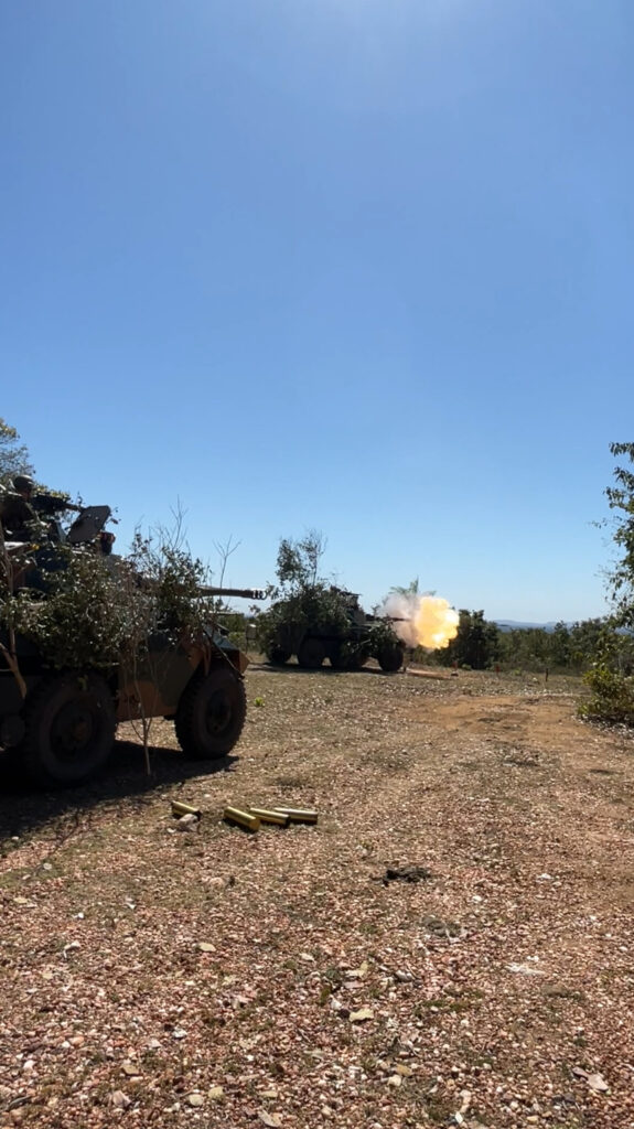 Prontidão e poder de combate: centenas de militares participam de certificação da Força de Emprego Estratégico em Betione (MS) Prontidão e poder de combate: centenas de militares participam de certificação da Força de Emprego Estratégico em Betione (MS)