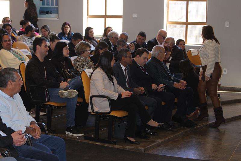 Ciclo de palestras promovidas pelo TCE-MS reuniu o Cone Sul em Amambai Ciclo de palestras promovidas pelo TCE-MS reuniu o Cone Sul em Amambai