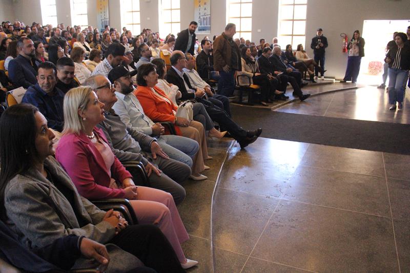 Ciclo de palestras promovidas pelo TCE-MS reuniu o Cone Sul em Amambai Ciclo de palestras promovidas pelo TCE-MS reuniu o Cone Sul em Amambai