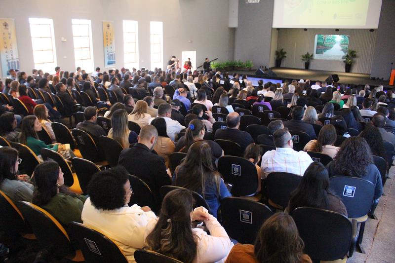 Ciclo de palestras promovidas pelo TCE-MS reuniu o Cone Sul em Amambai Ciclo de palestras promovidas pelo TCE-MS reuniu o Cone Sul em Amambai