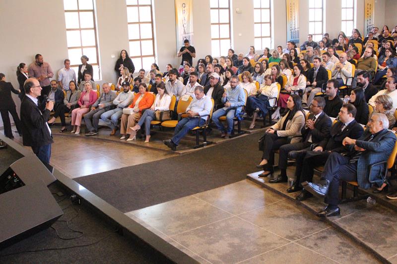 Ciclo de palestras promovidas pelo TCE-MS reuniu o Cone Sul em Amambai Ciclo de palestras promovidas pelo TCE-MS reuniu o Cone Sul em Amambai