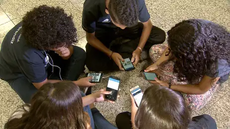 Especialistas alertam que crianças não podem ser "produto" das redes Especialistas alertam que crianças não podem ser "produto" das redes