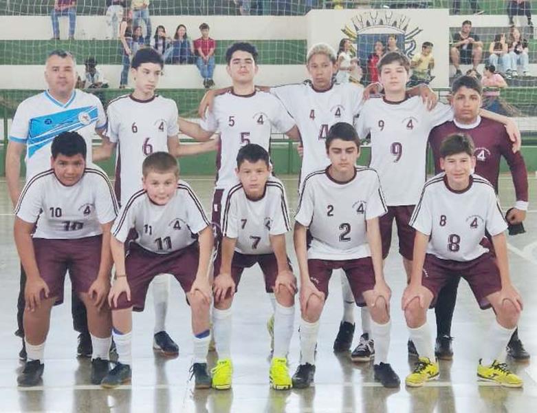 Escola 4 de Abril é campeã dos Jogos Escolares 2025 em Sete Quedas