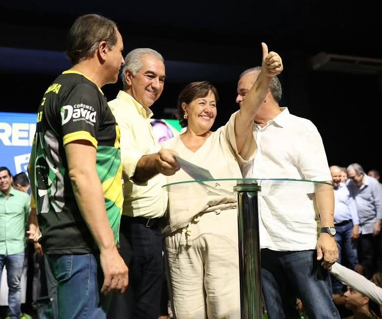 Prefeitos do Cone Sul prestigiam filiação de Reinaldo Azambuja ao PL de Jair Bolsonaro Prefeitos do Cone Sul prestigiam filiação de Reinaldo Azambuja ao PL de Jair Bolsonaro