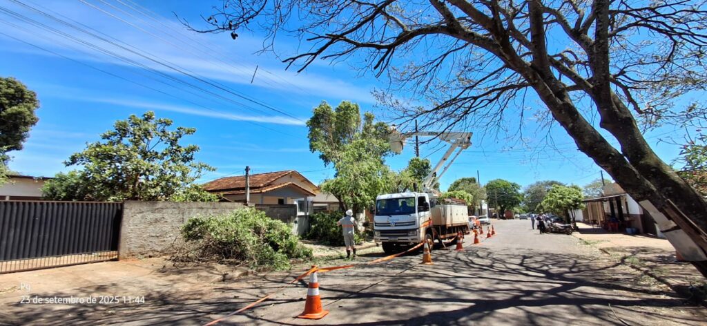 Energisa emite nota sobre trabalhos de reparos em Amambai após temporal