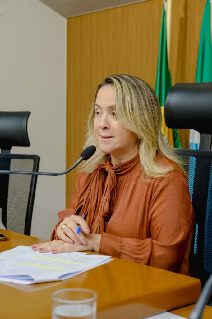 Frente Parlamentar liderada por Lia Nogueira une forças para combater violência contra profissionais da saúde em MS Frente Parlamentar liderada por Lia Nogueira une forças para combater violência contra profissionais da saúde em MS