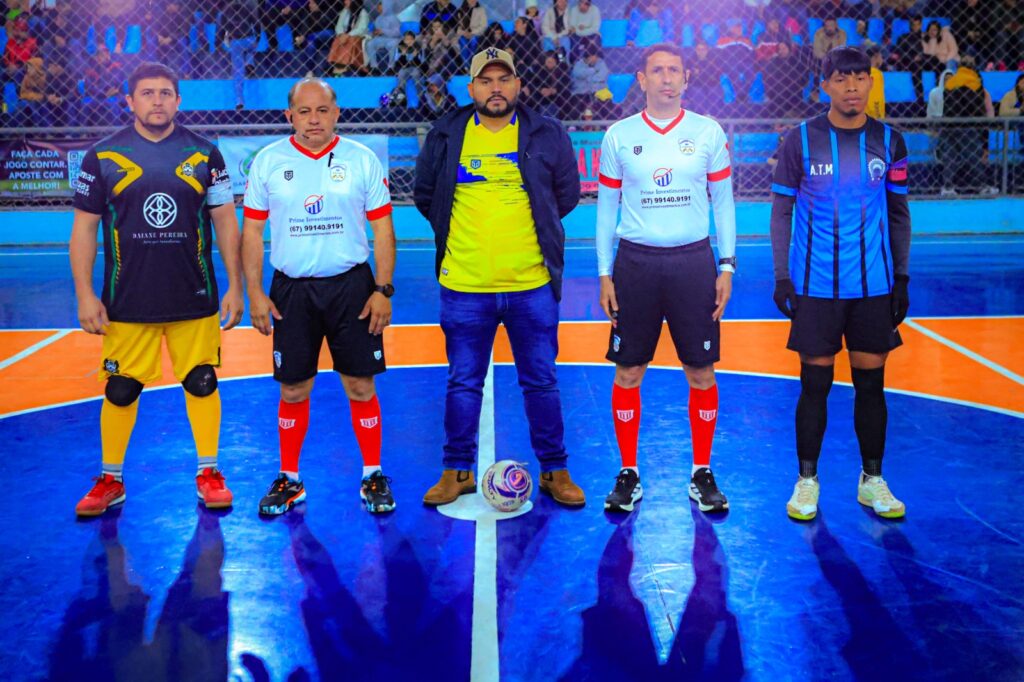 Em rodada marcada por homenagem e gesto de solidariedade Copa Cidade de Futsal define campeões de 2025 em Coronel Sapucaia