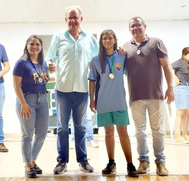 Escola 4 de Abril é campeã dos Jogos Escolares 2025 em Sete Quedas