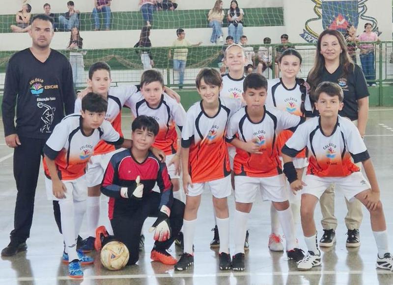 Escola 4 de Abril é campeã dos Jogos Escolares 2025 em Sete Quedas