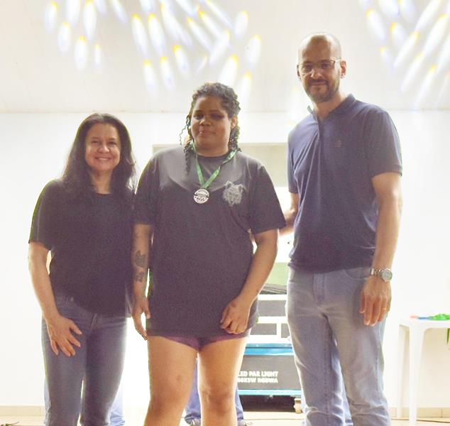 Escola 4 de Abril é campeã dos Jogos Escolares 2025 em Sete Quedas