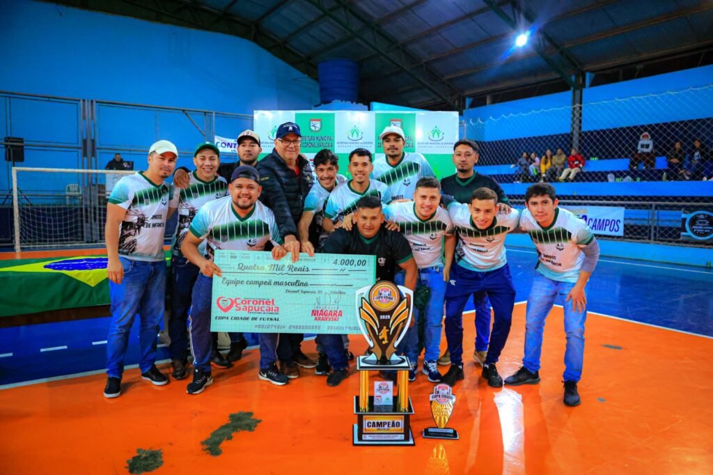 Em rodada marcada por homenagem e gesto de solidariedade Copa Cidade de Futsal define campeões de 2025 em Coronel Sapucaia