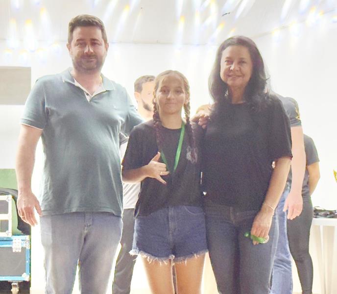 Escola 4 de Abril é campeã dos Jogos Escolares 2025 em Sete Quedas