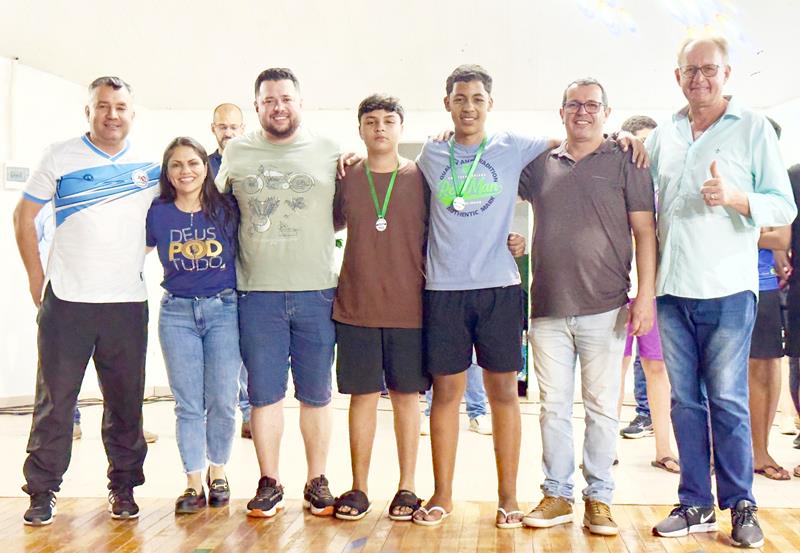 Escola 4 de Abril é campeã dos Jogos Escolares 2025 em Sete Quedas