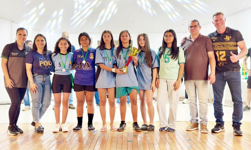 Escola 4 de Abril é campeã dos Jogos Escolares 2025 em Sete Quedas