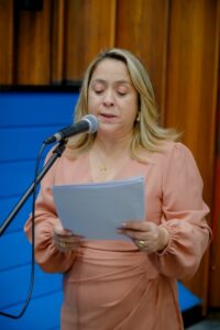 Com rachaduras e infiltrações, Lia Nogueira solicita reforma completa de escola em Pedro Gomes