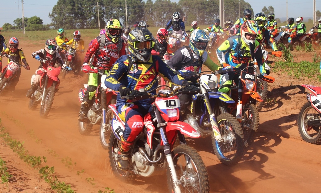 Trilhão Tatu Peba, um dos principais eventos de aventura sobre duas rodas de MS, movimenta Amambai neste final de semana